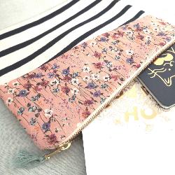 Pochette MARGARET