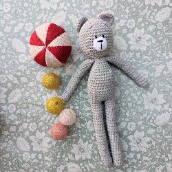 Doudou ourson gris en crochet